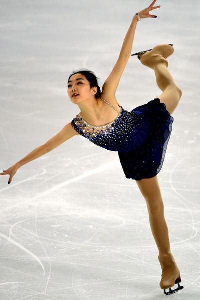 花样轮滑全明星盛典,青春在轮回中飞扬 花样轮滑全明星盛典,青春在轮回中飞扬