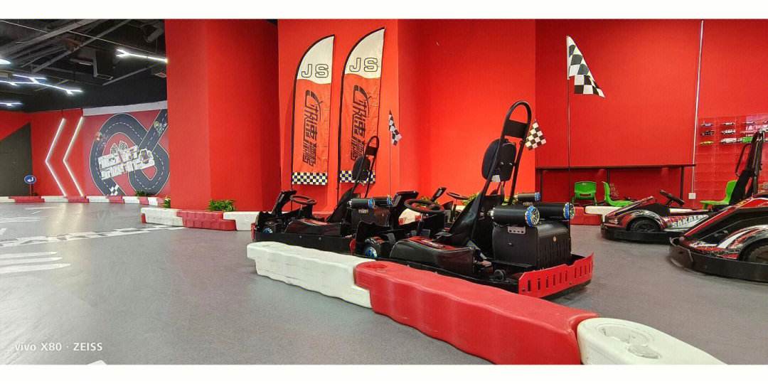 星空体育登录入口-特色水上漂移车，水中极速漂移激发新体验的简单介绍