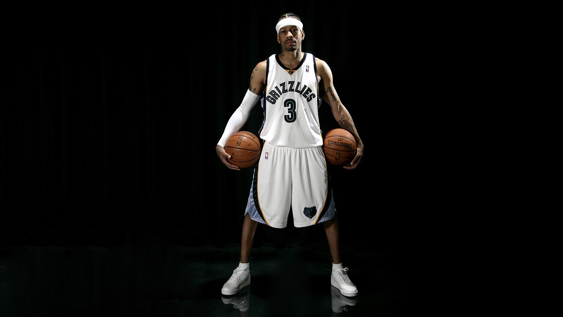 托桑·埃夫布奥姆万在NBA常规赛中砍下22分,布冯和埃托奥